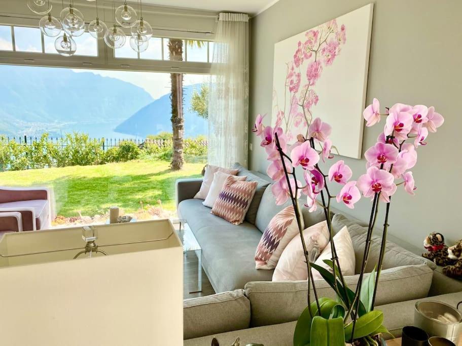 Single Family House With View In Carona *